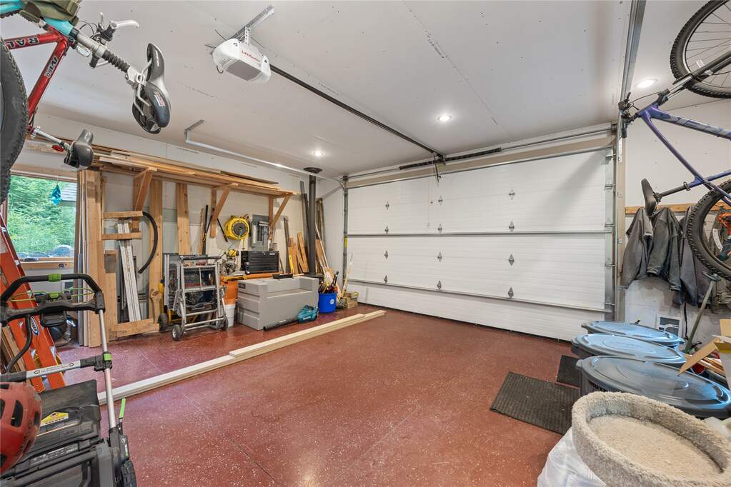 3 Bedroom Single Family Home/House's Image 47