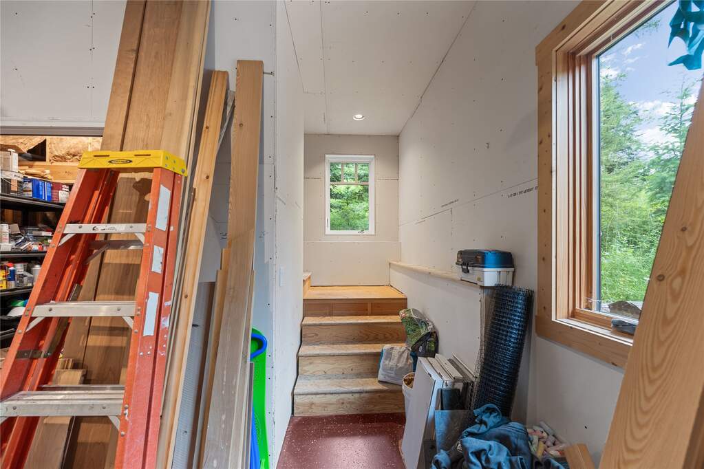 3 Bedroom Single Family Home/House's Image 49