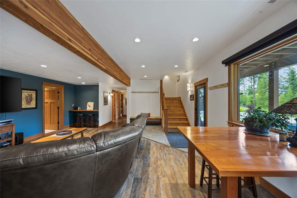 3 Bedroom Single Family Home/House's Image 3