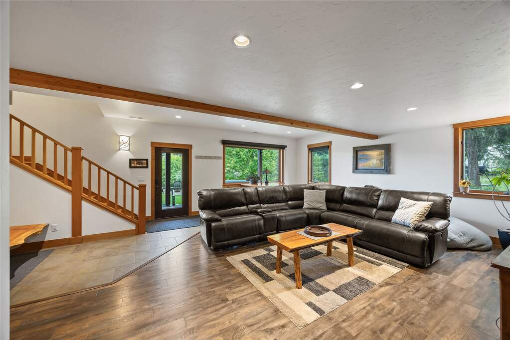 3 Bedroom Single Family Home/House's Image 5