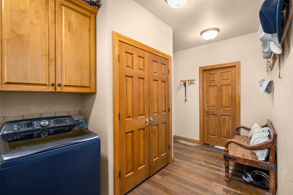 4 Bedroom Single Family Home/House's Image 15