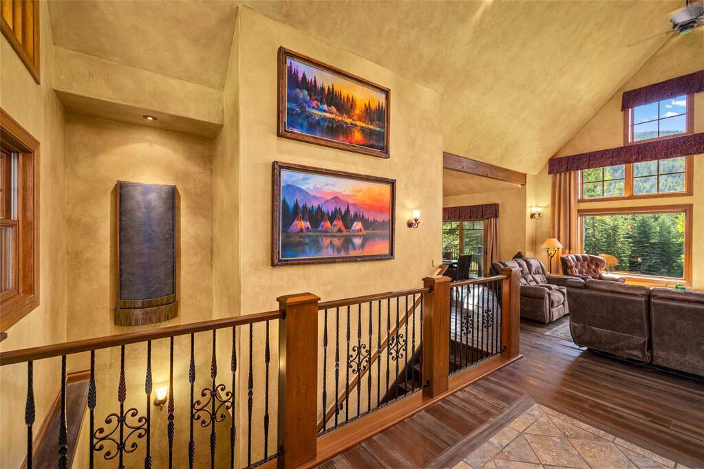 4 Bedroom Single Family Home/House's Image 18