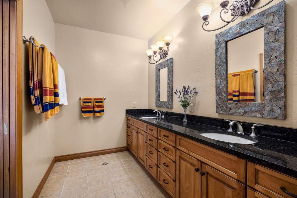 4 Bedroom Single Family Home/House's Image 24