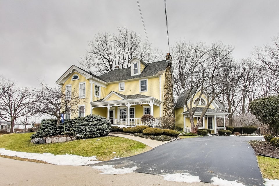 30634 111th St, Wilmot, WI 53192 MLS 1616858 properties SE Wisconsin