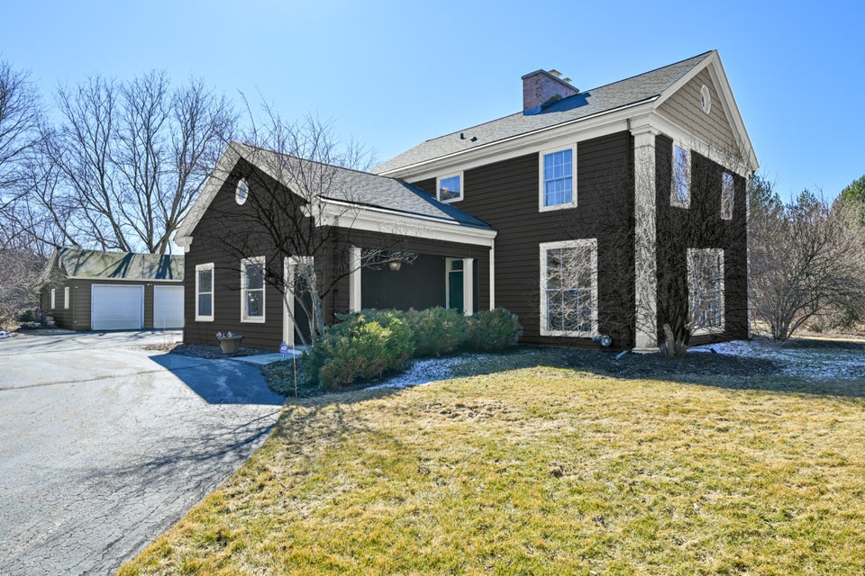 705 W Bradley Rd photo