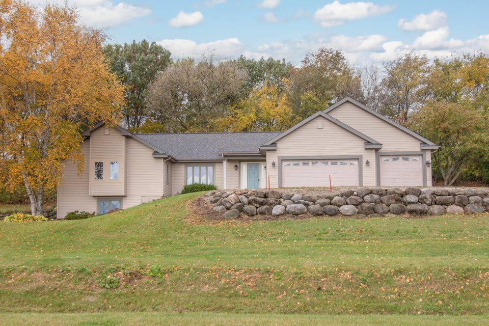 N1343 Elder Dr photo