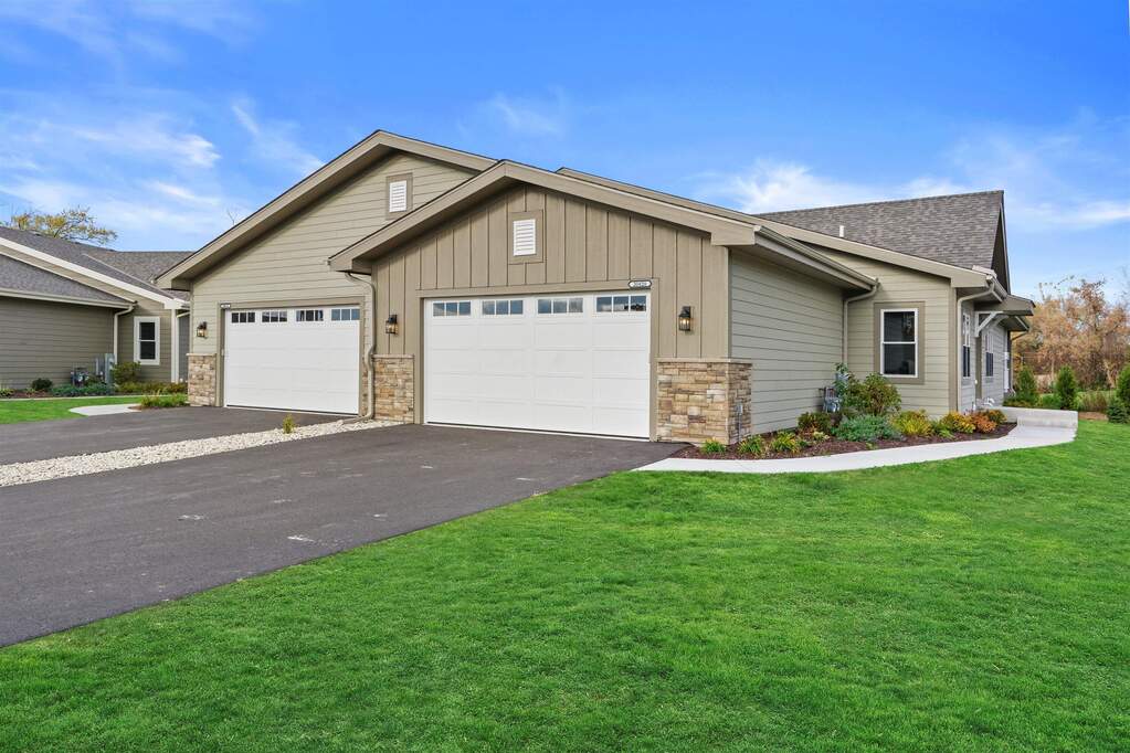 20959 W Main St, Lannon, WI 53046 | MLS# 1083200 | @properties SE