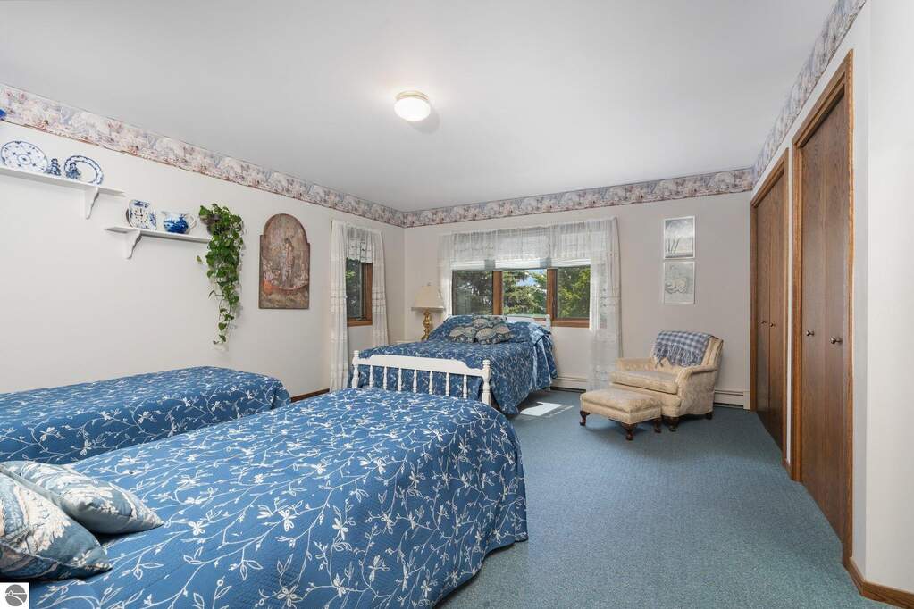 4 Bedroom Single Family Home/House's Image 14