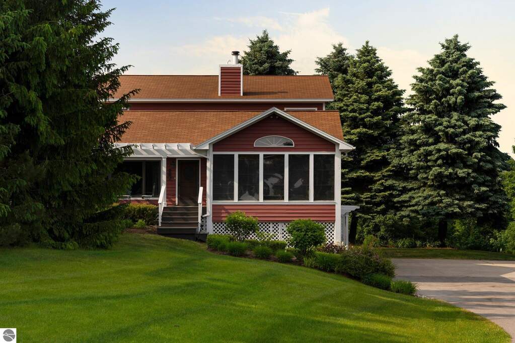 4 Bedroom Single Family Home/House's Image 23
