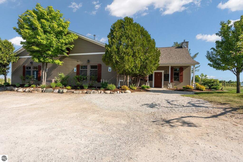 4 Bedroom Single Family Home/House's Image 70