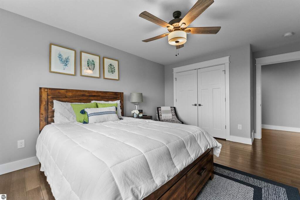 5 Bedroom Single Family Home/House's Image 33