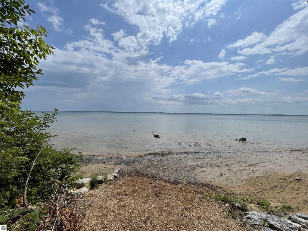Land/Vacant Land's Image 8