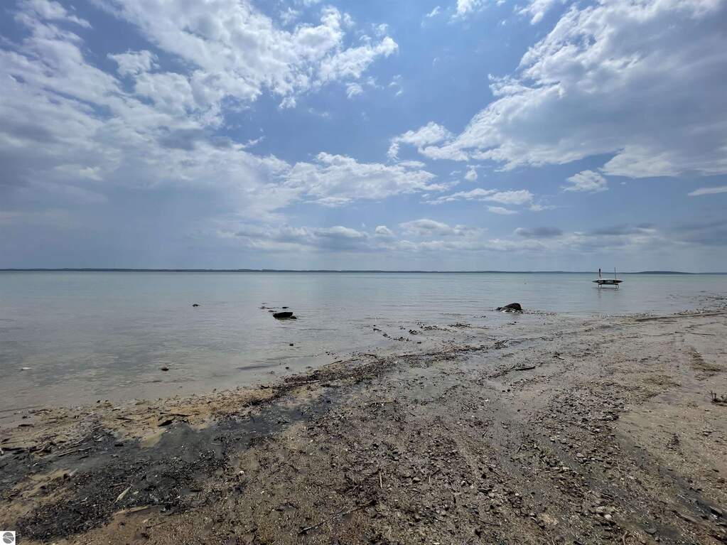 Land/Vacant Land's Image 9