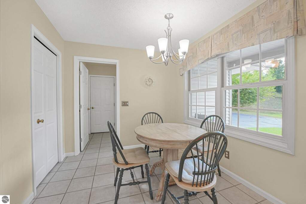 3 Bedroom Apartment/Flat's Image 7
