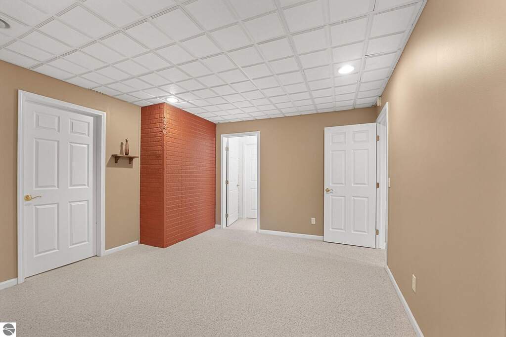 3 Bedroom Apartment/Flat's Image 37