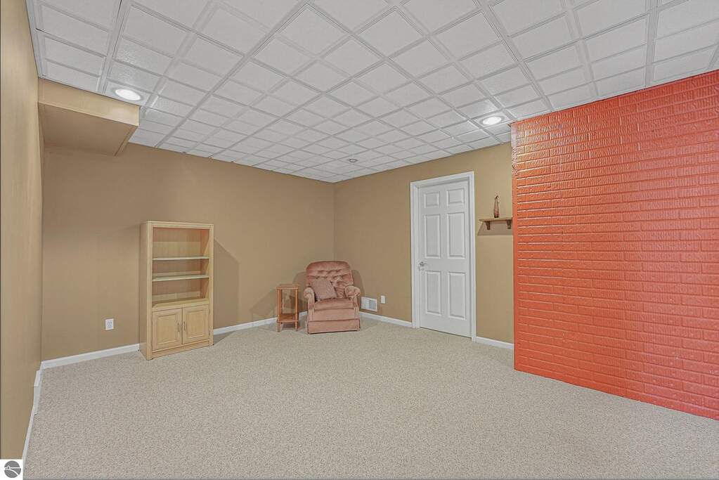 3 Bedroom Apartment/Flat's Image 38