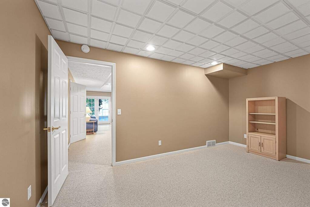 3 Bedroom Apartment/Flat's Image 39