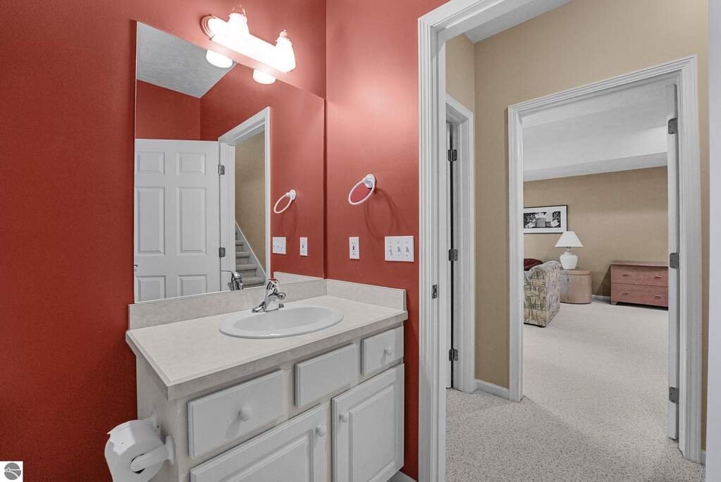 3 Bedroom Apartment/Flat's Image 41