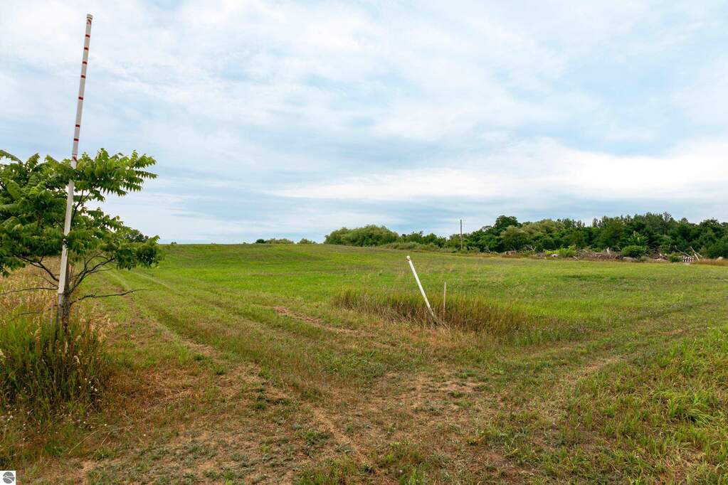 Land/Vacant Land's Image 33
