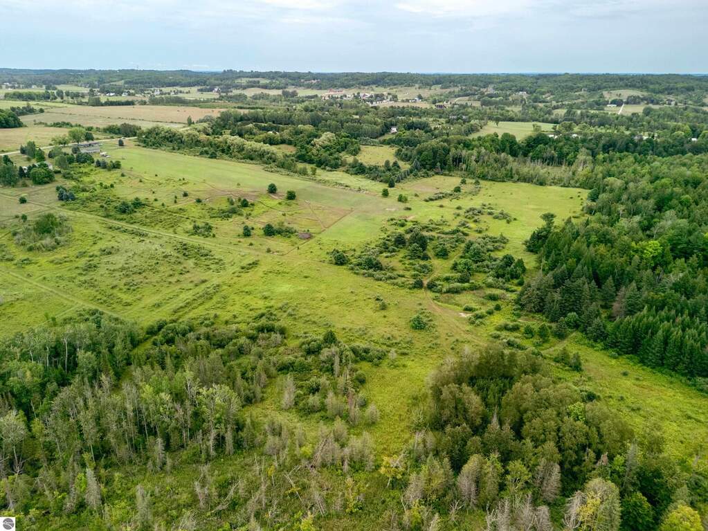 Land/Vacant Land's Image 53