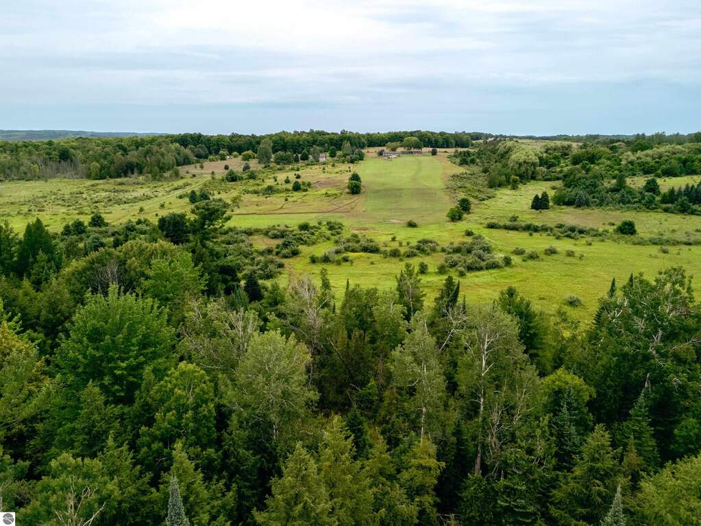 Land/Vacant Land's Image 3