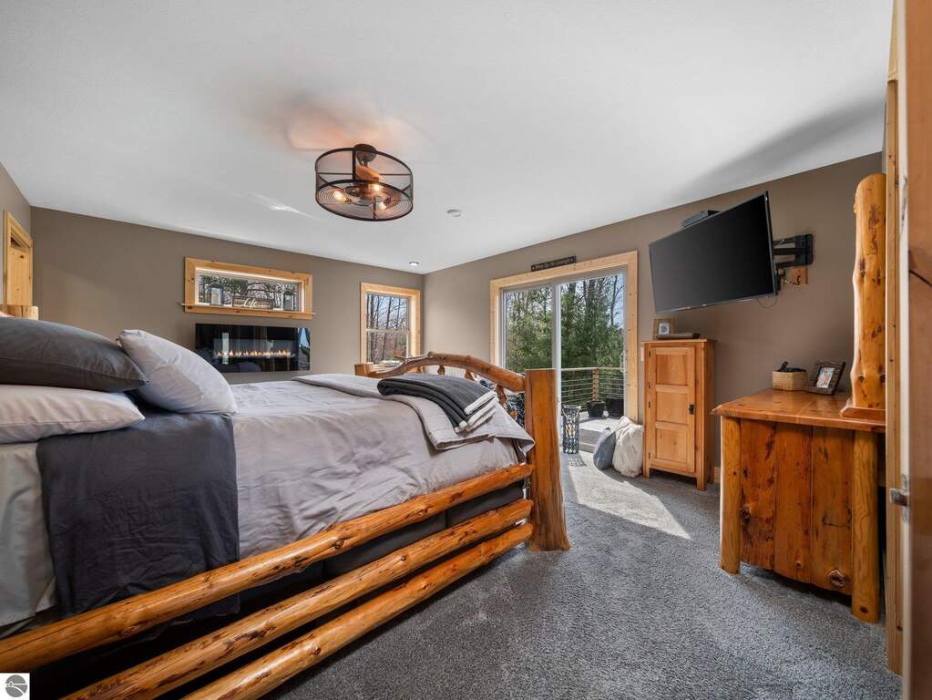 4 Bedroom Single Family Home/House's Image 20