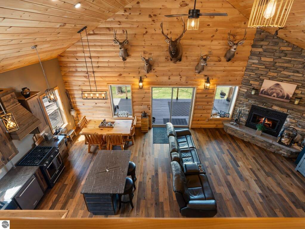 4 Bedroom Single Family Home/House's Image 37