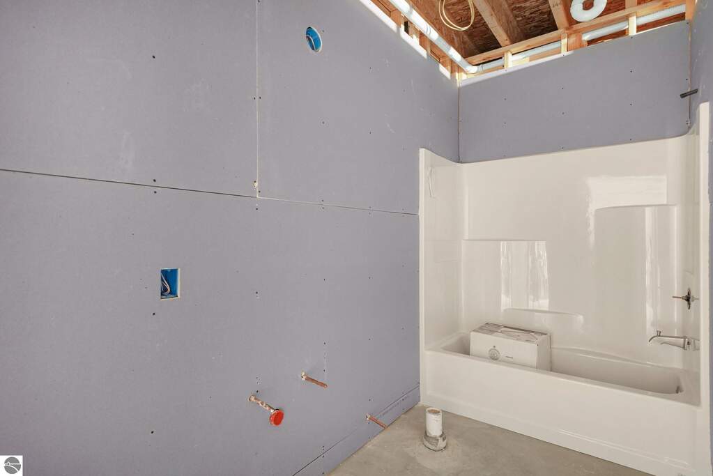 4 Bedroom Single Family Home/House's Image 52