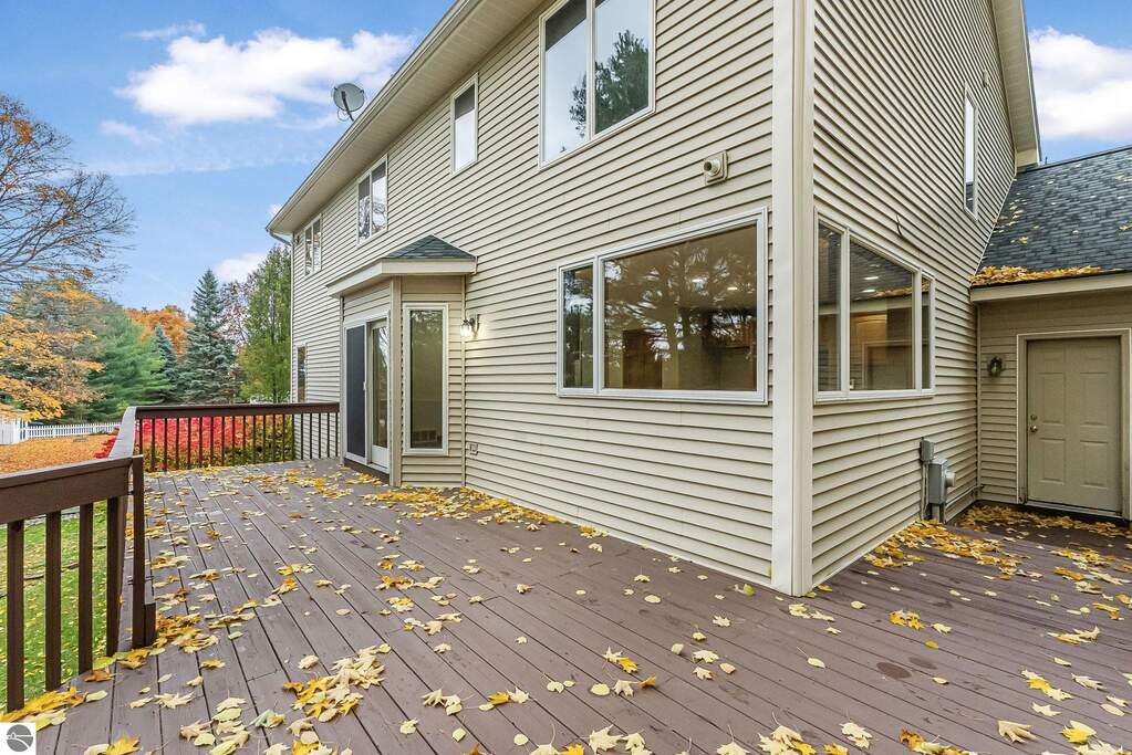 4 Bedroom Single Family Home/House's Image 15