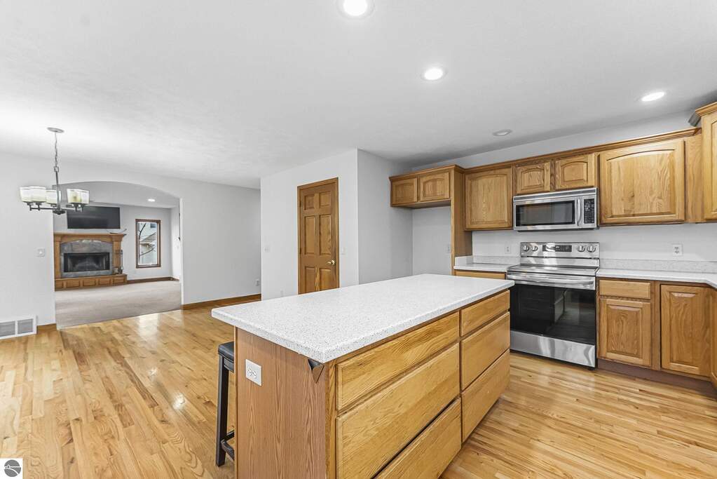 4 Bedroom Single Family Home/House's Image 22