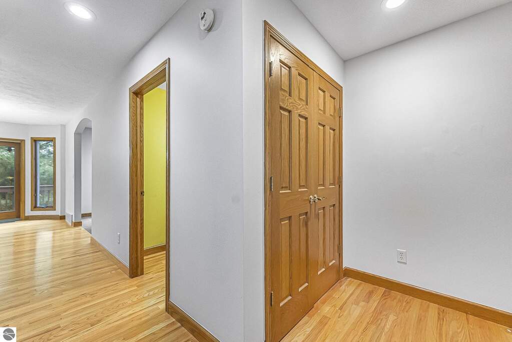 4 Bedroom Single Family Home/House's Image 25