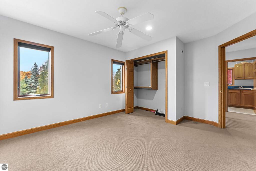 4 Bedroom Single Family Home/House's Image 39