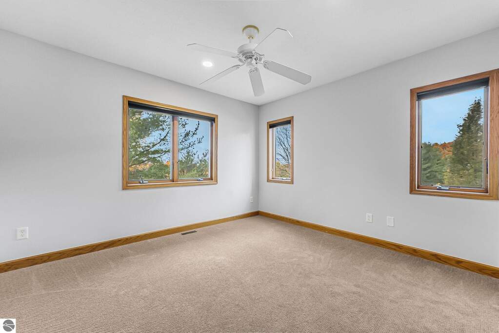 4 Bedroom Single Family Home/House's Image 40