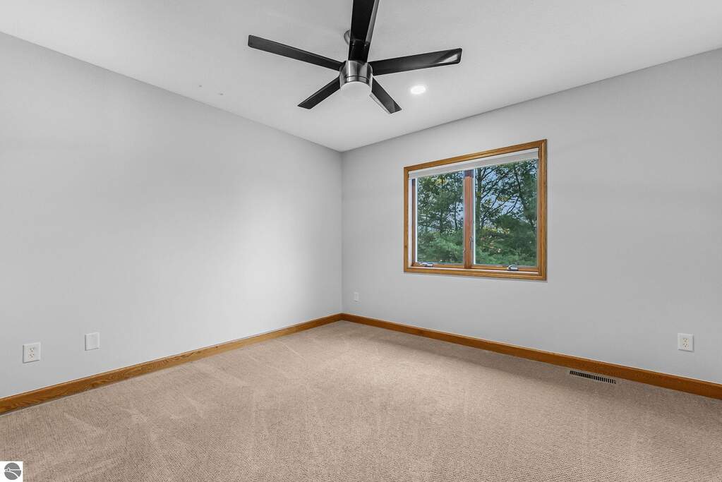4 Bedroom Single Family Home/House's Image 43