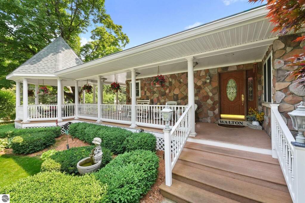 4 Bedroom Single Family Home/House's Image 26