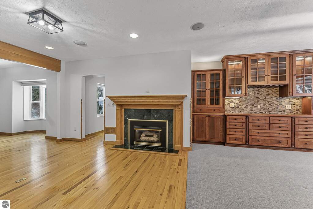 4 Bedroom Single Family Home/House's Image 28