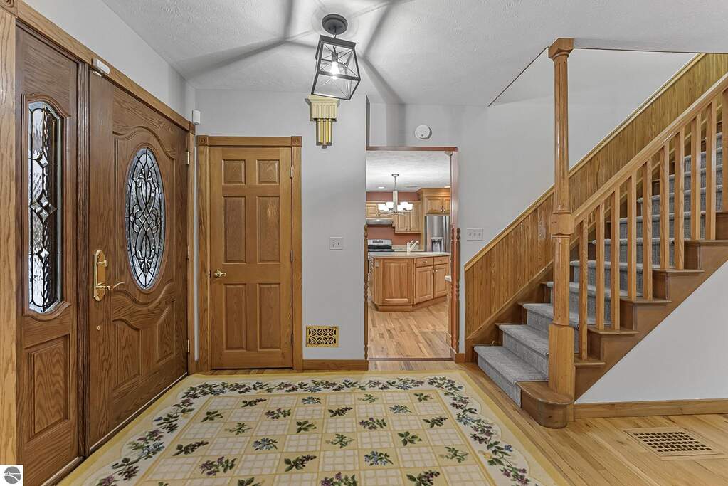 4 Bedroom Single Family Home/House's Image 35