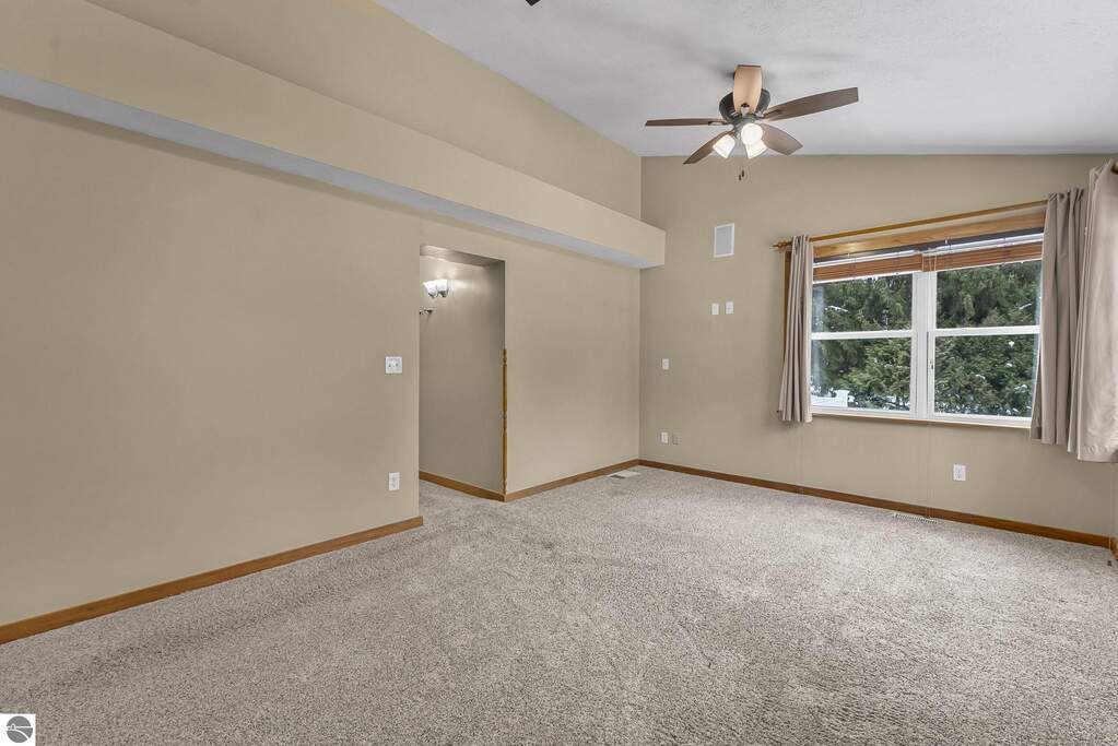 4 Bedroom Single Family Home/House's Image 43