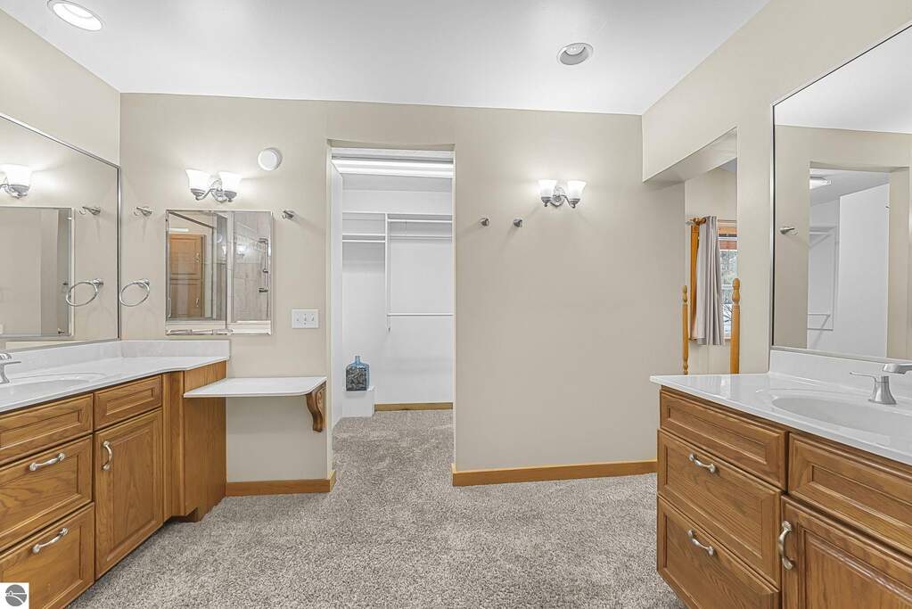 4 Bedroom Single Family Home/House's Image 48