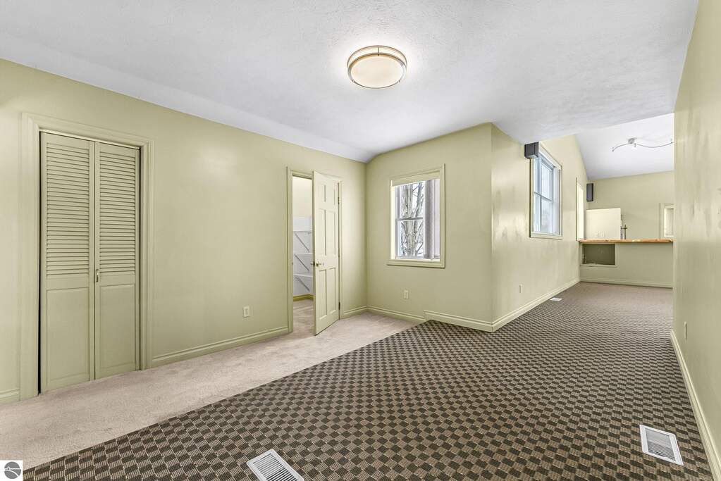 4 Bedroom Single Family Home/House's Image 60