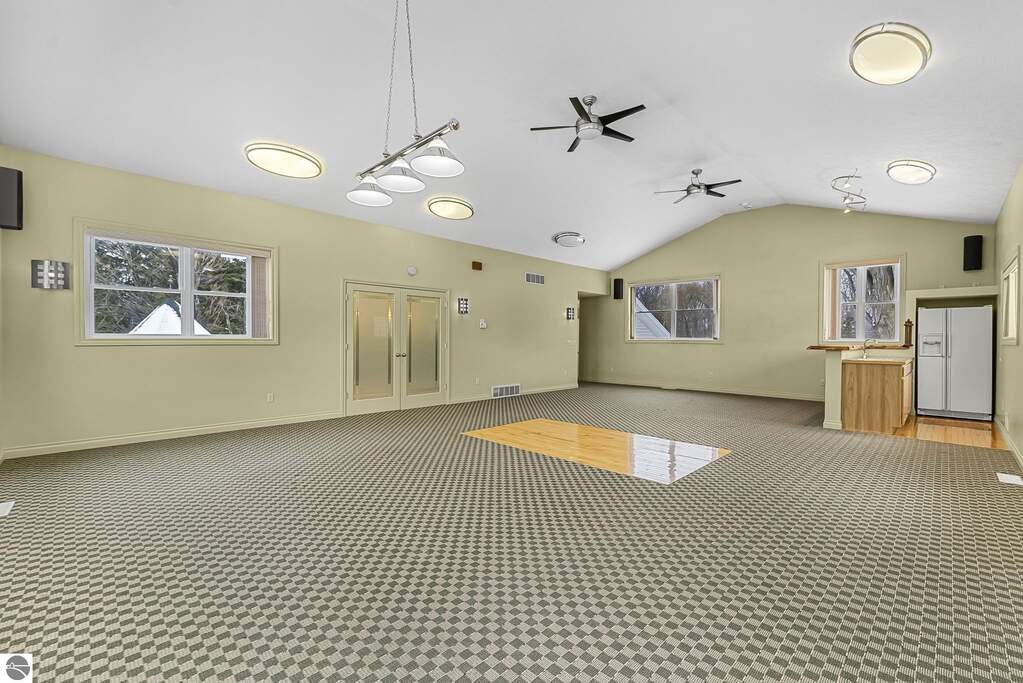 4 Bedroom Single Family Home/House's Image 64