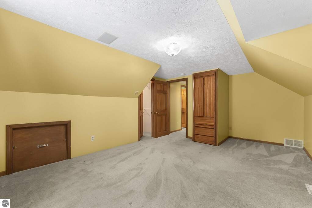 4 Bedroom Single Family Home/House's Image 70
