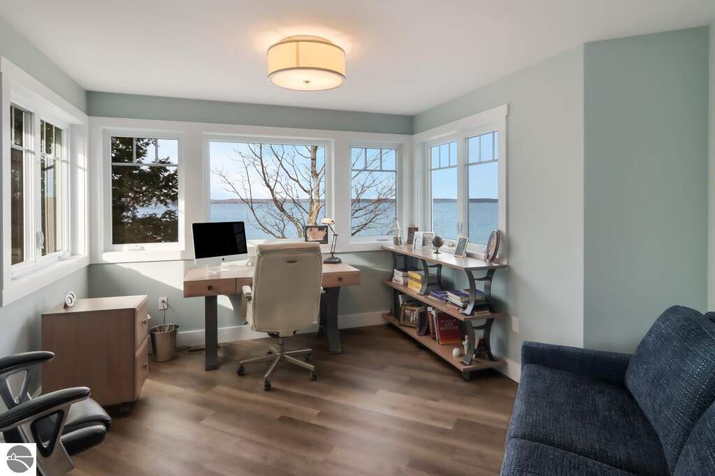 4 Bedroom Single Family Home/House's Image 31