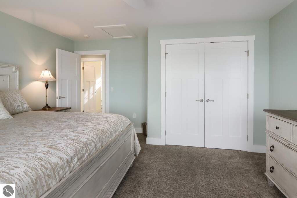 4 Bedroom Single Family Home/House's Image 34