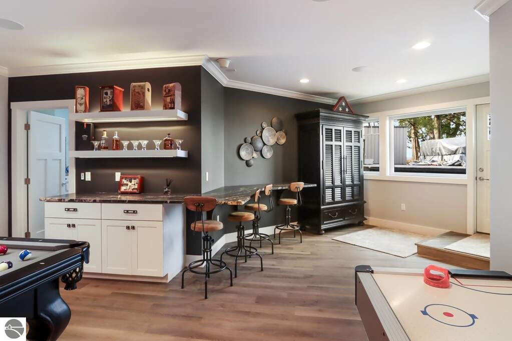 4 Bedroom Single Family Home/House's Image 41