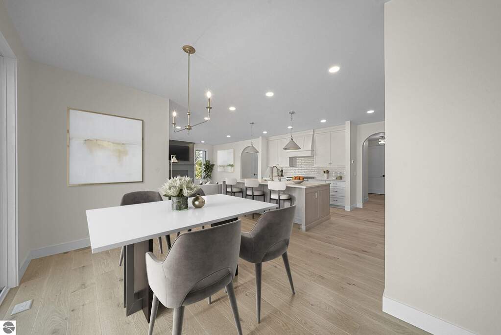 4 Bedroom Single Family Home/House's Image 12