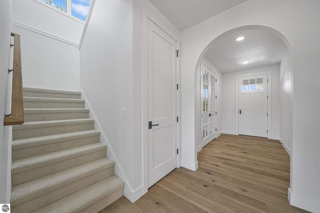 4 Bedroom Single Family Home/House's Image 22