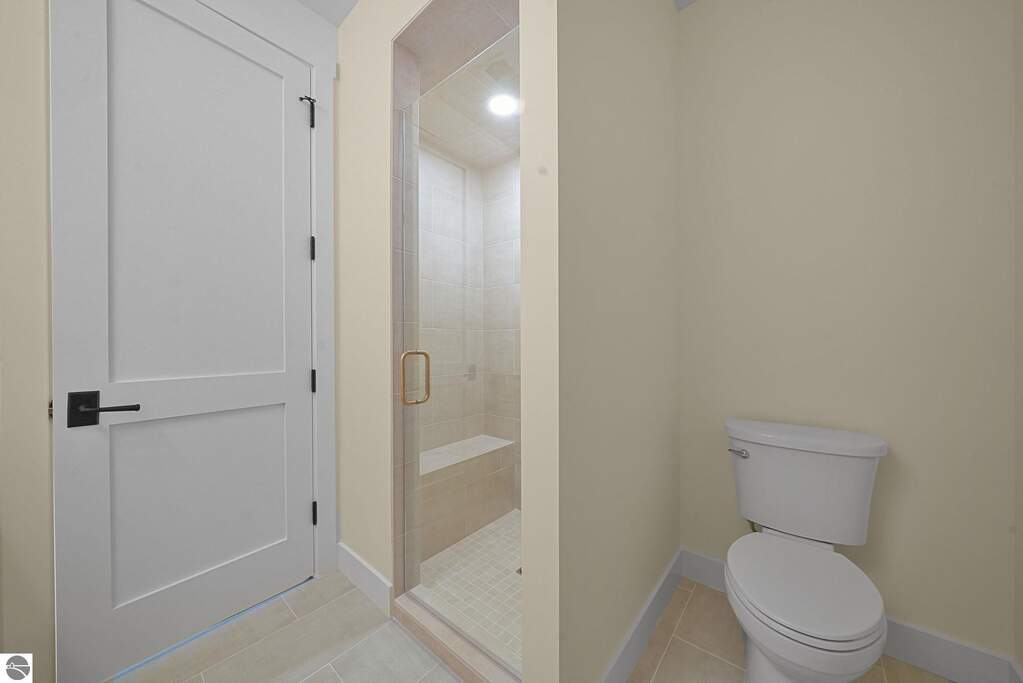 4 Bedroom Single Family Home/House's Image 39