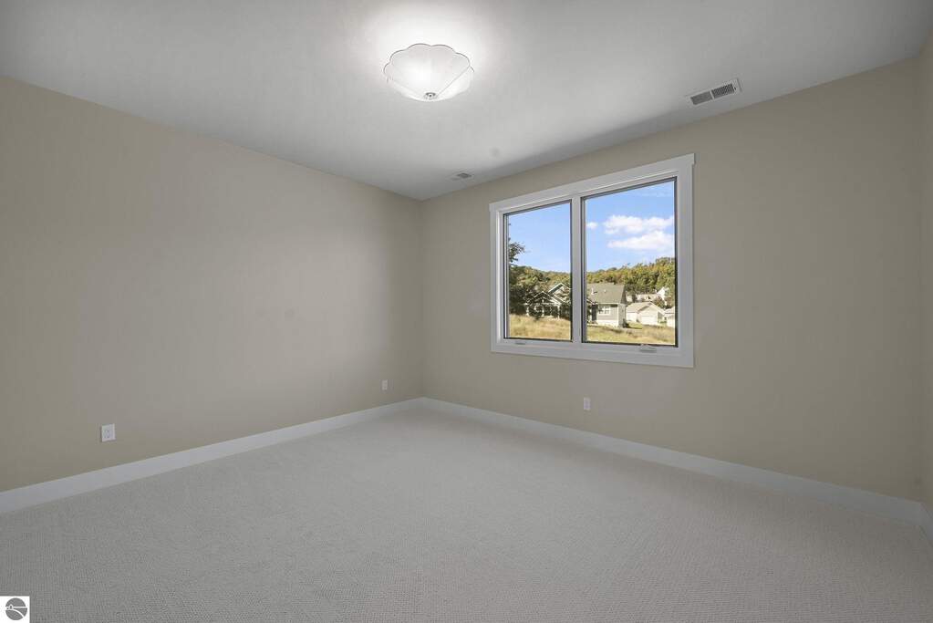 4 Bedroom Single Family Home/House's Image 40