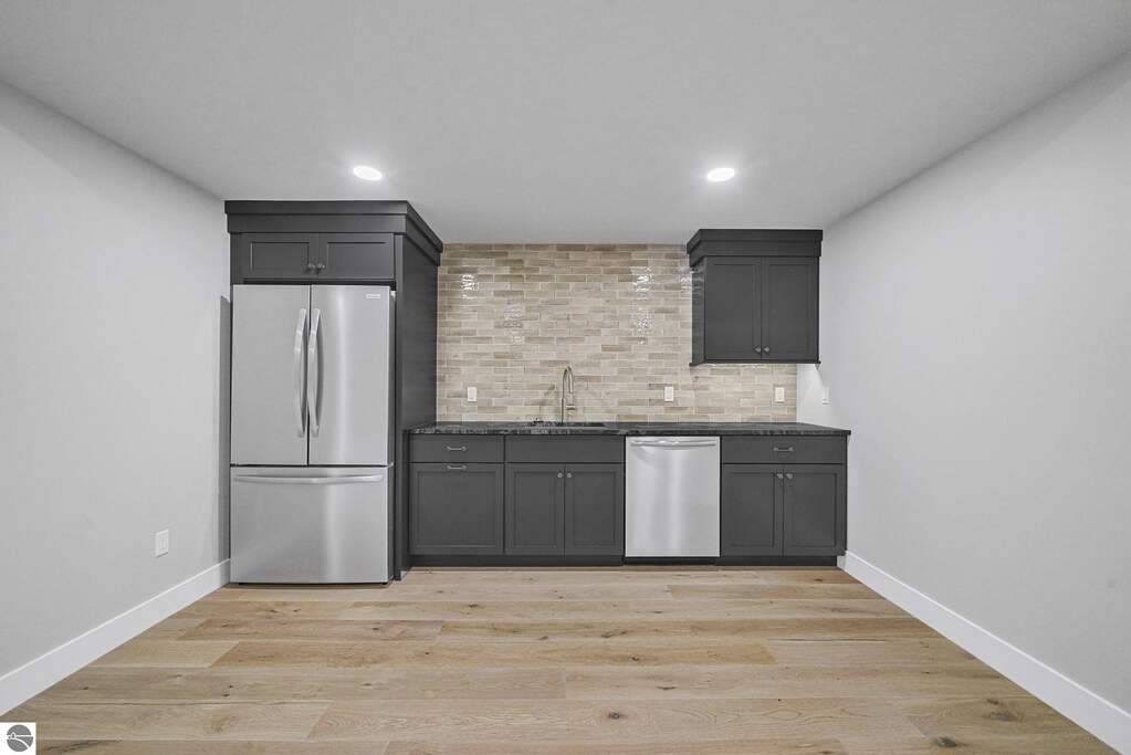 4 Bedroom Single Family Home/House's Image 44